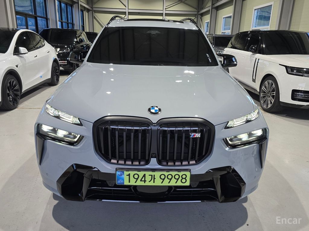 BMW X7