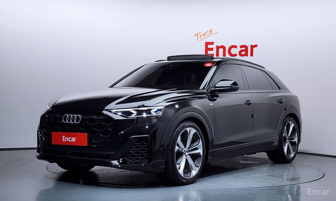 Audi Q8