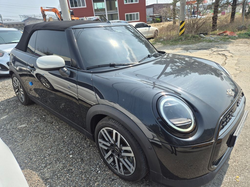Mini Cooper C convertible
