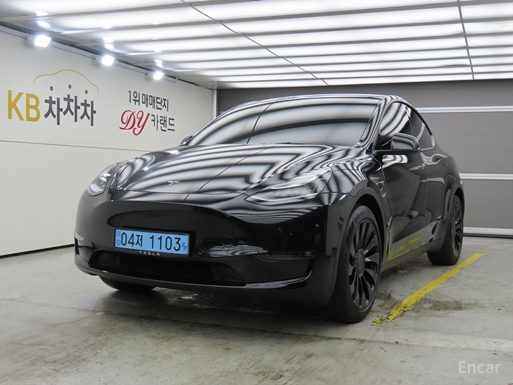Tesla Model Y