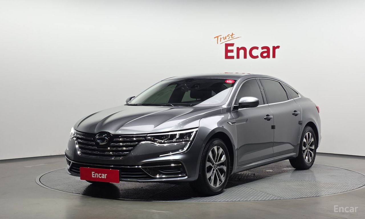 Renault SM6