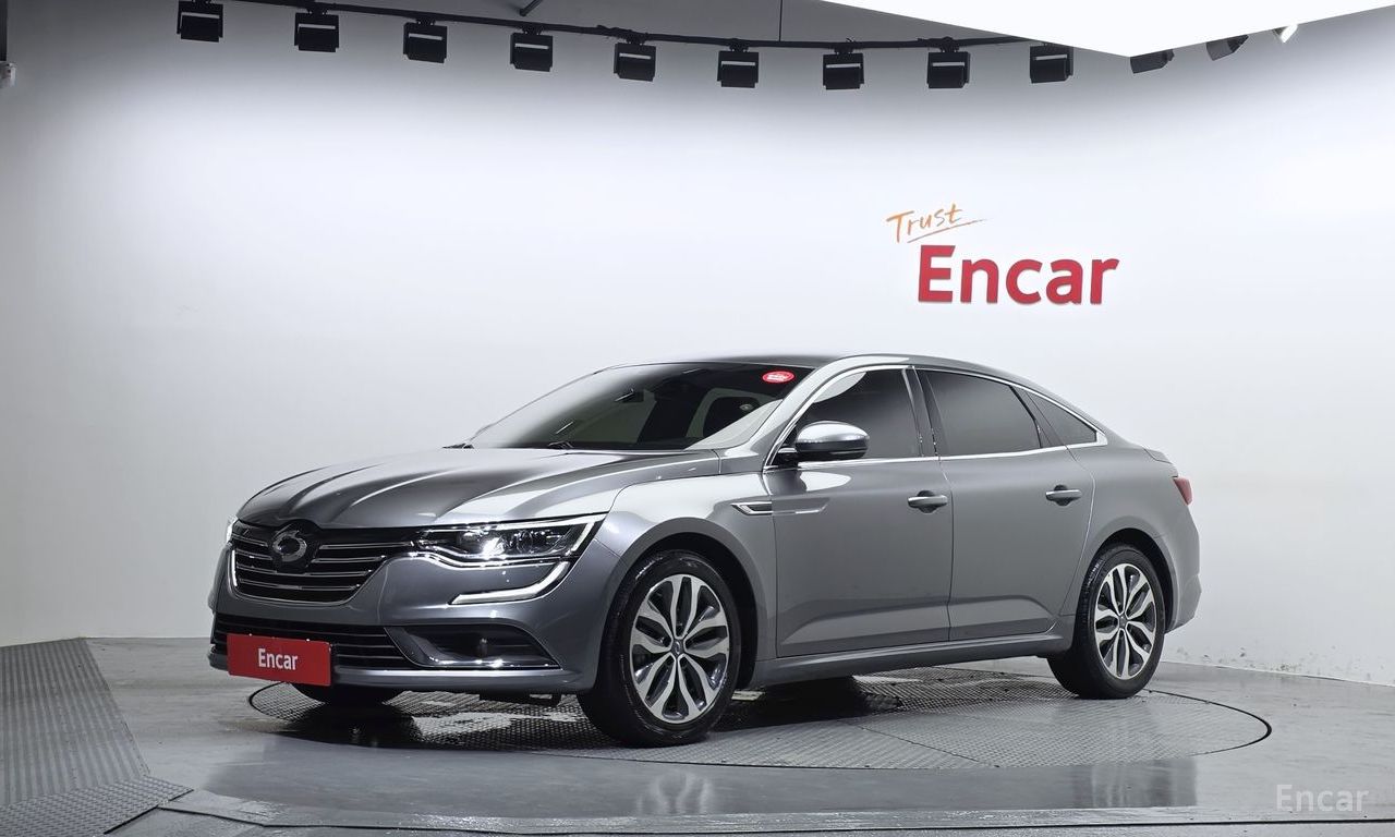 Renault SM6