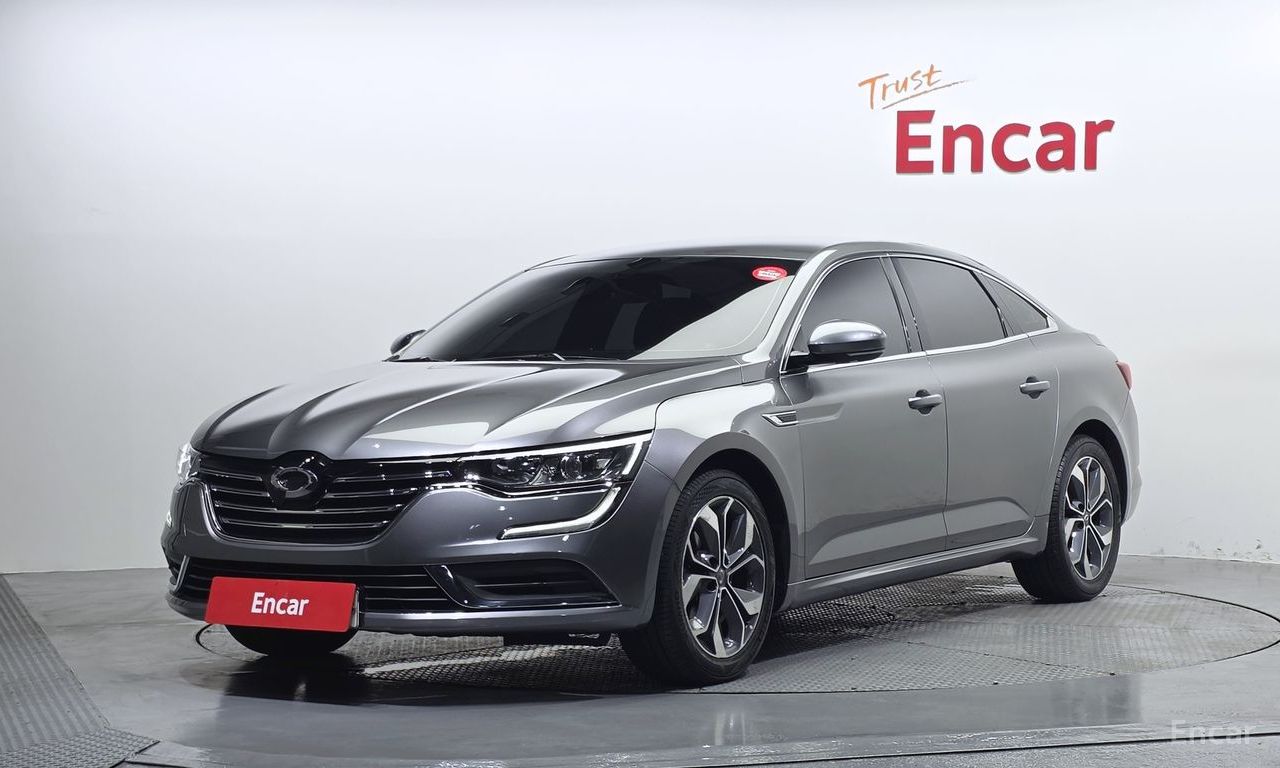 Renault SM6