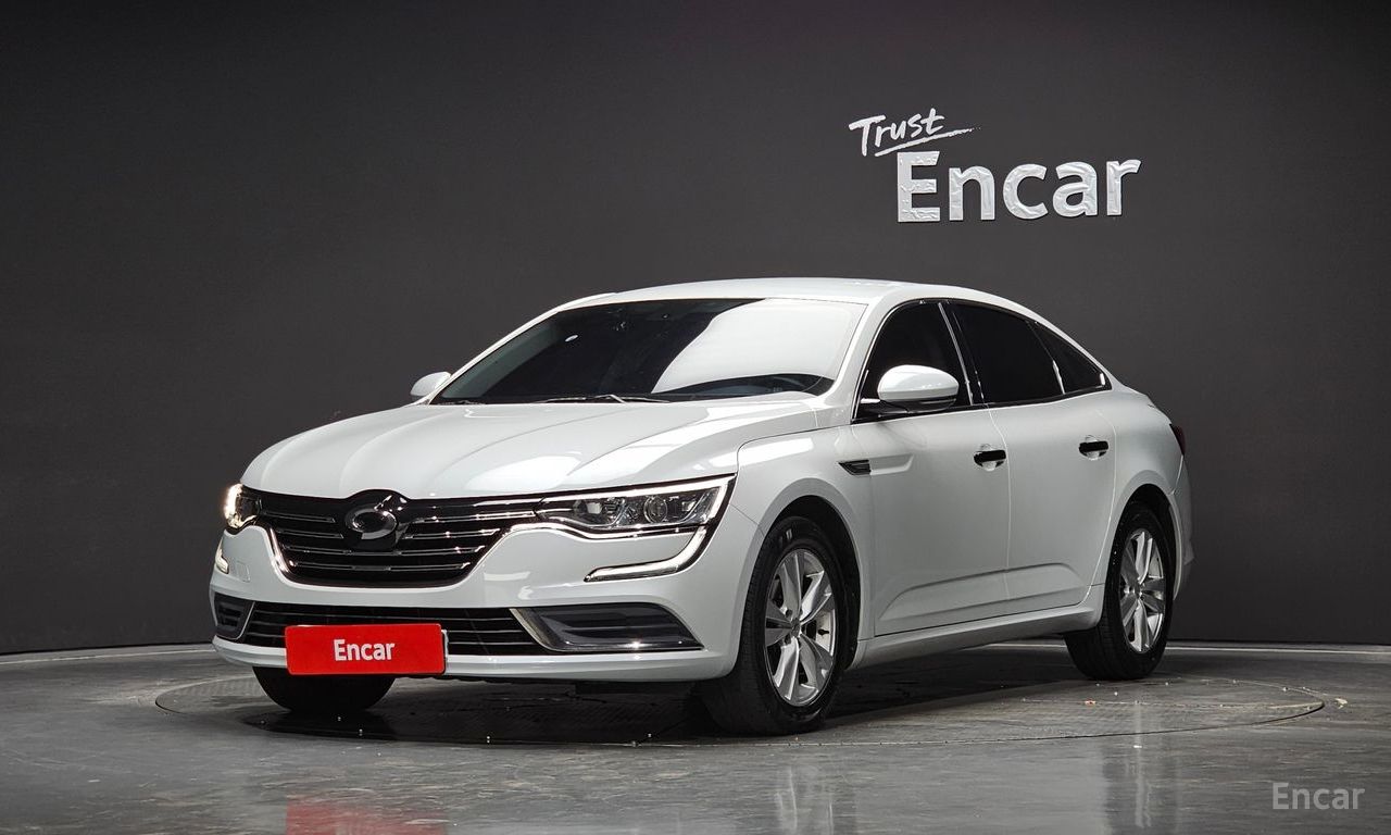 Renault SM6