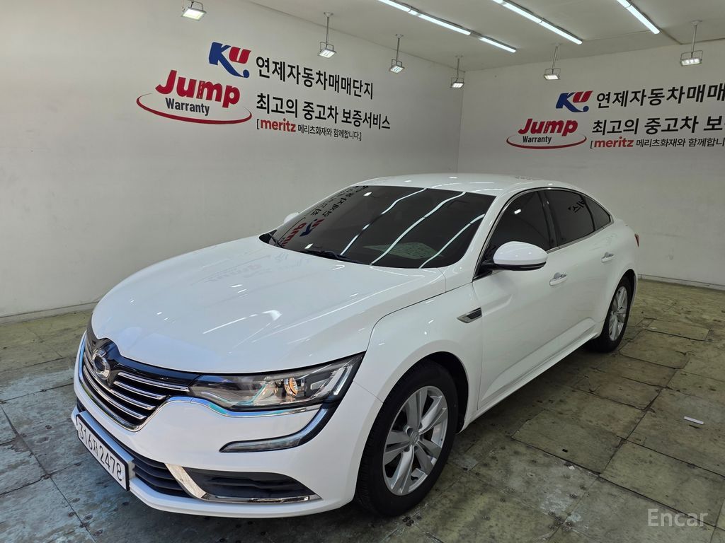 Renault SM6