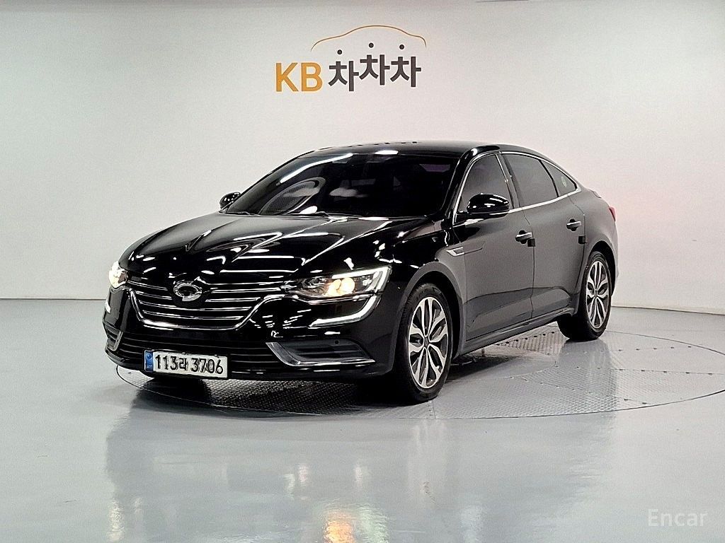 Renault SM6
