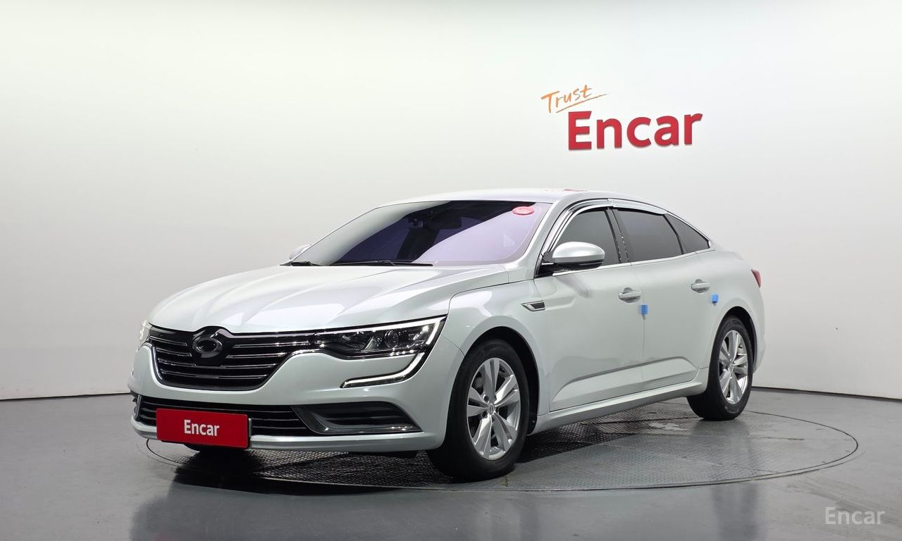 Renault SM6