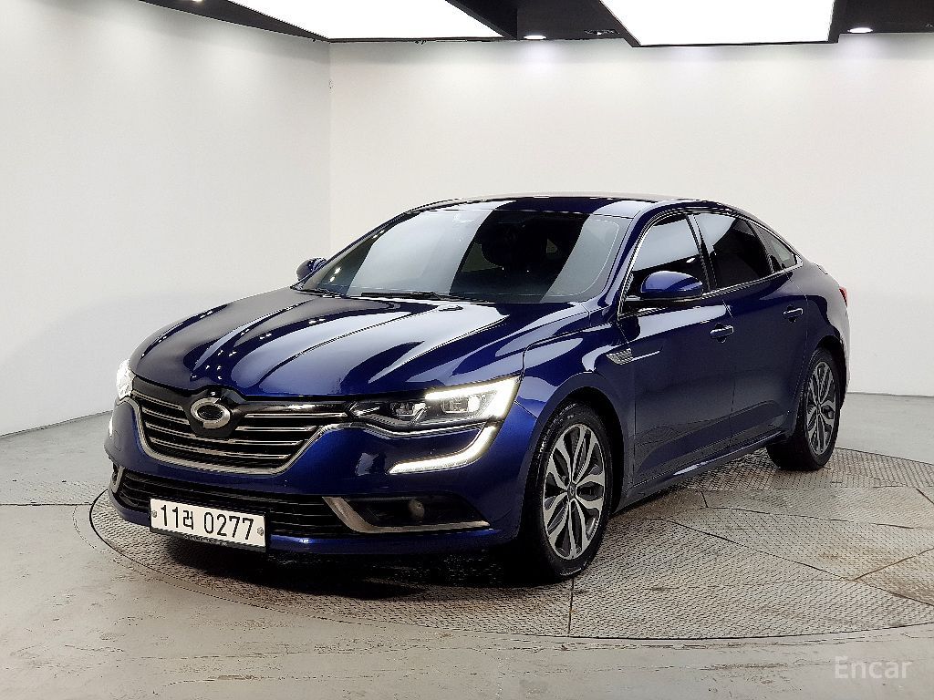 Renault SM6