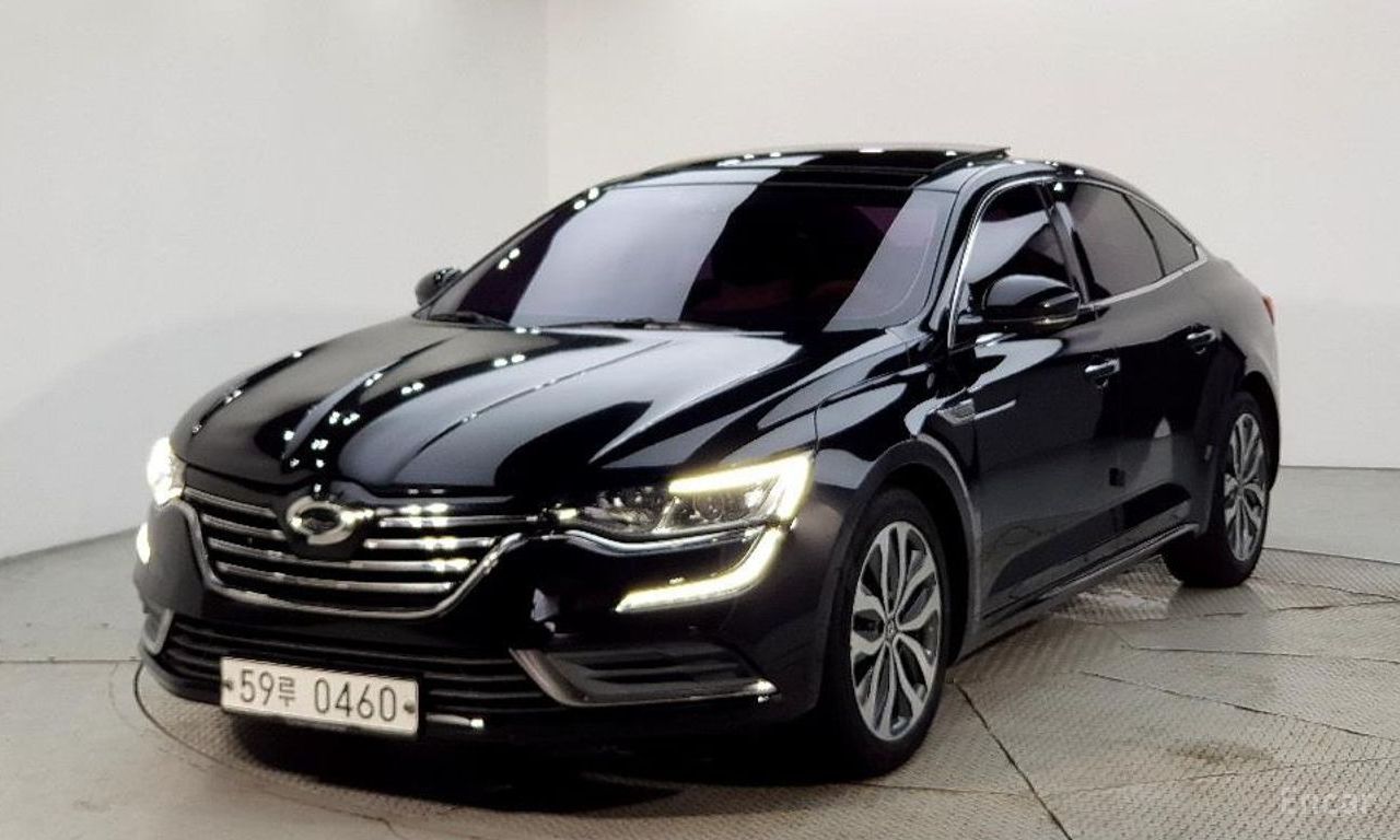 Renault SM6