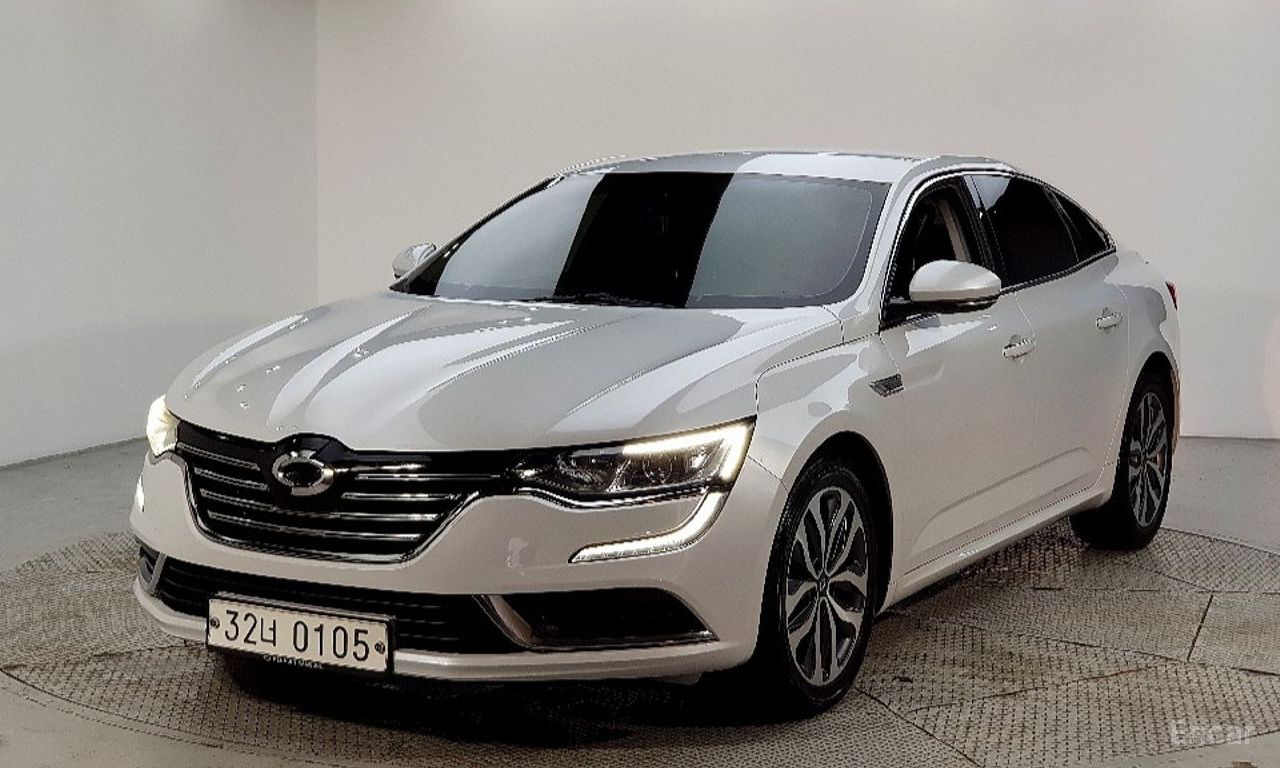 Renault SM6