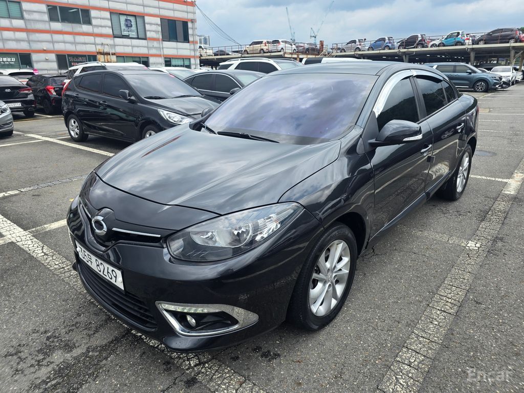 Renault SM3