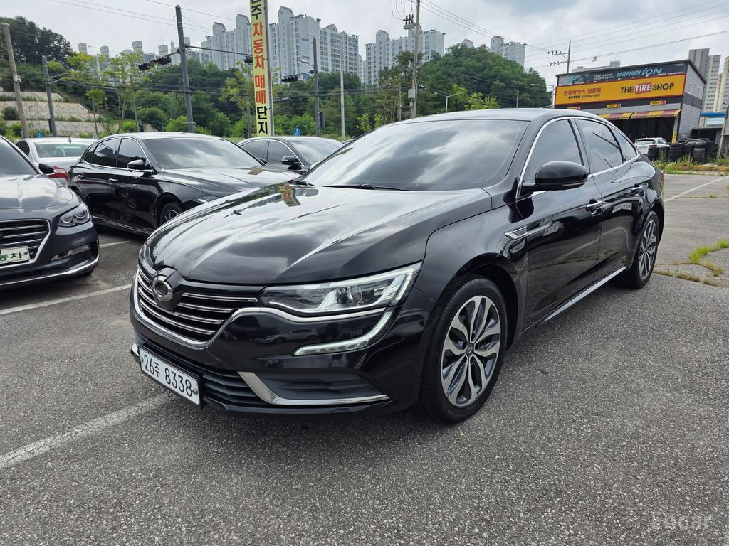 Renault SM6