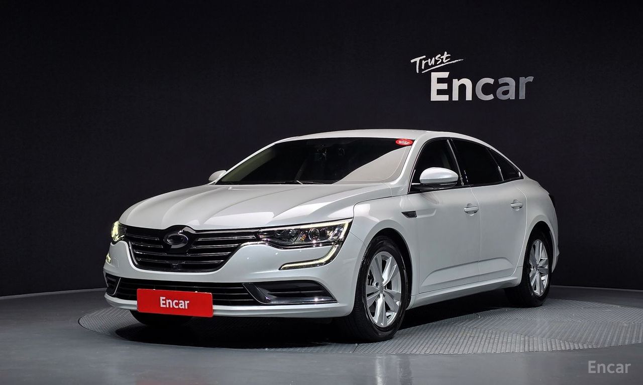 Renault SM6