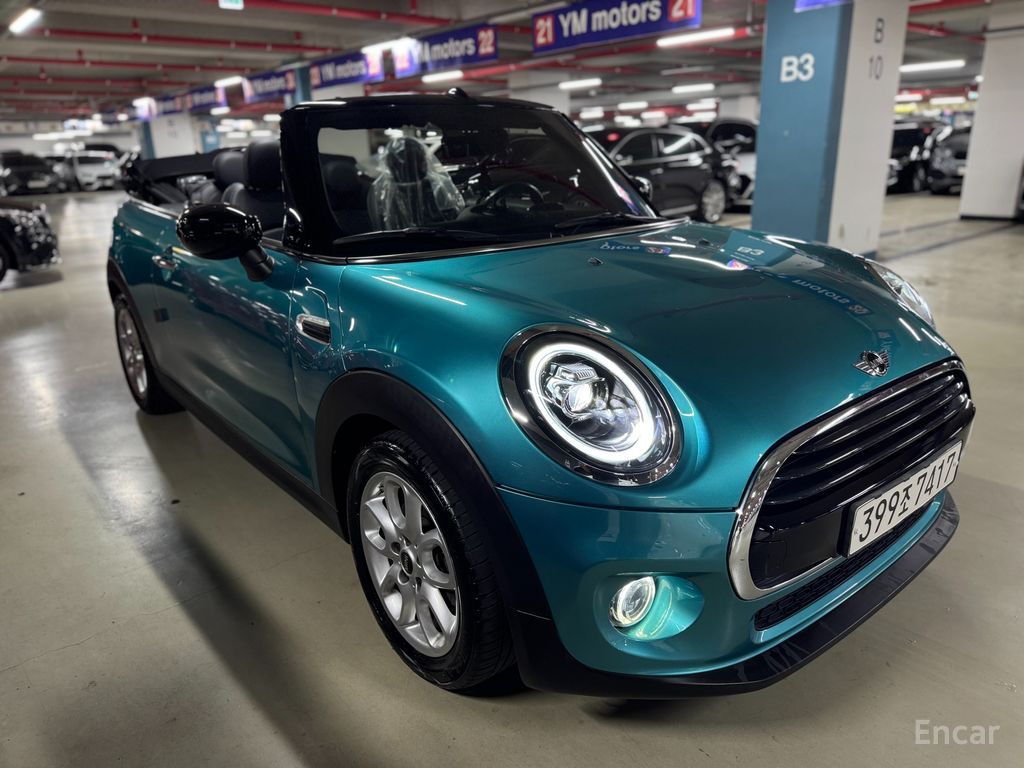 Mini Cooper convertible
