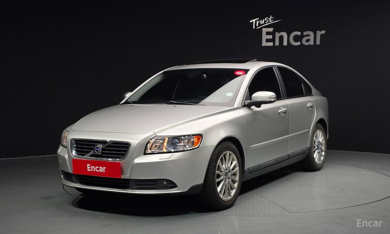 Volvo S40