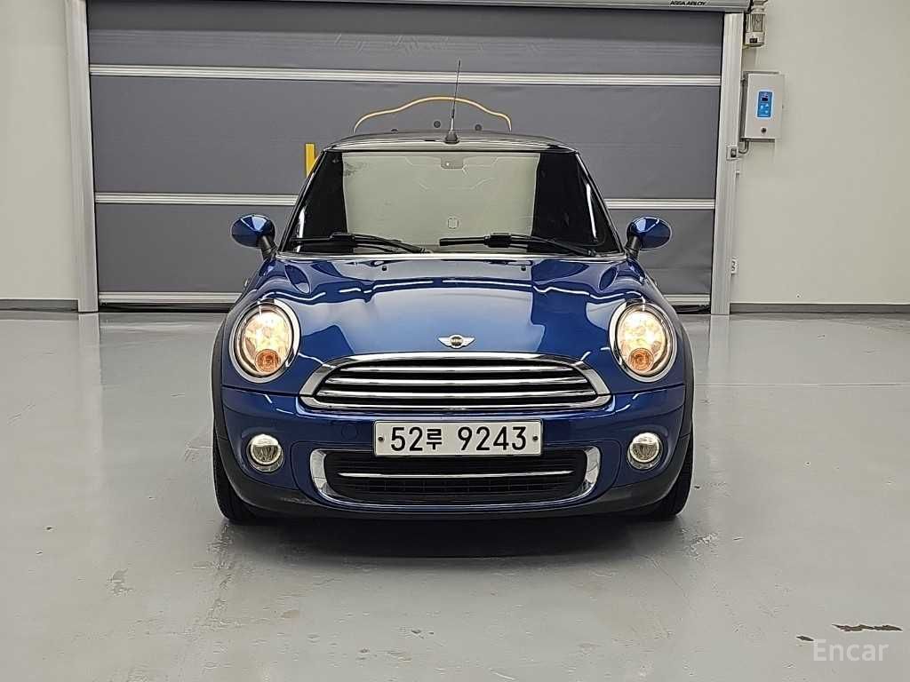 Mini Cooper convertible