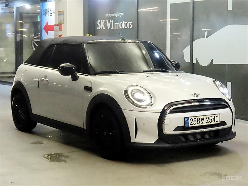 Mini Cooper convertible