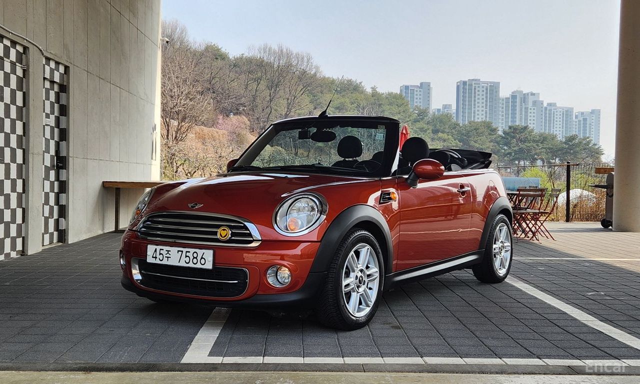 Mini Cooper convertible