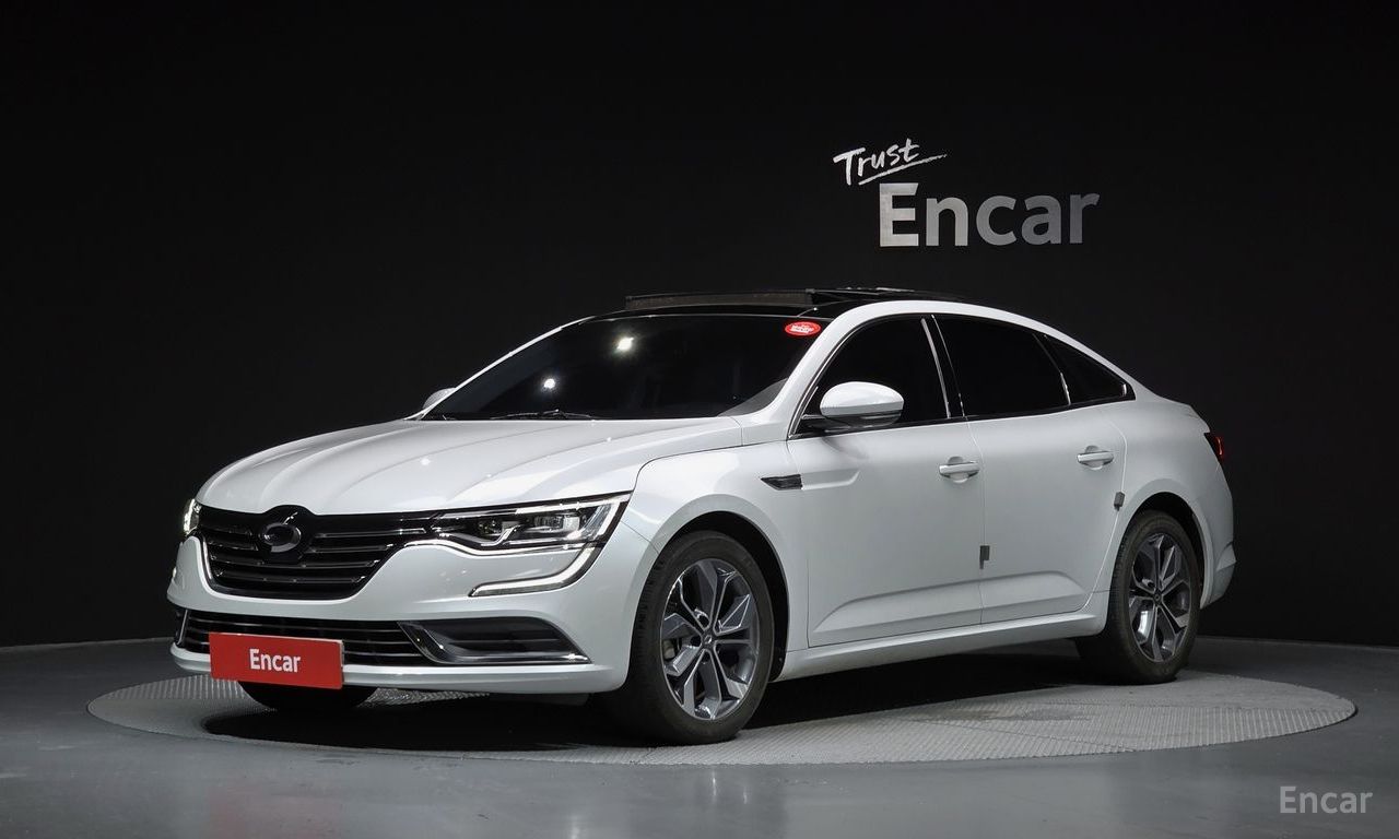 Renault SM6