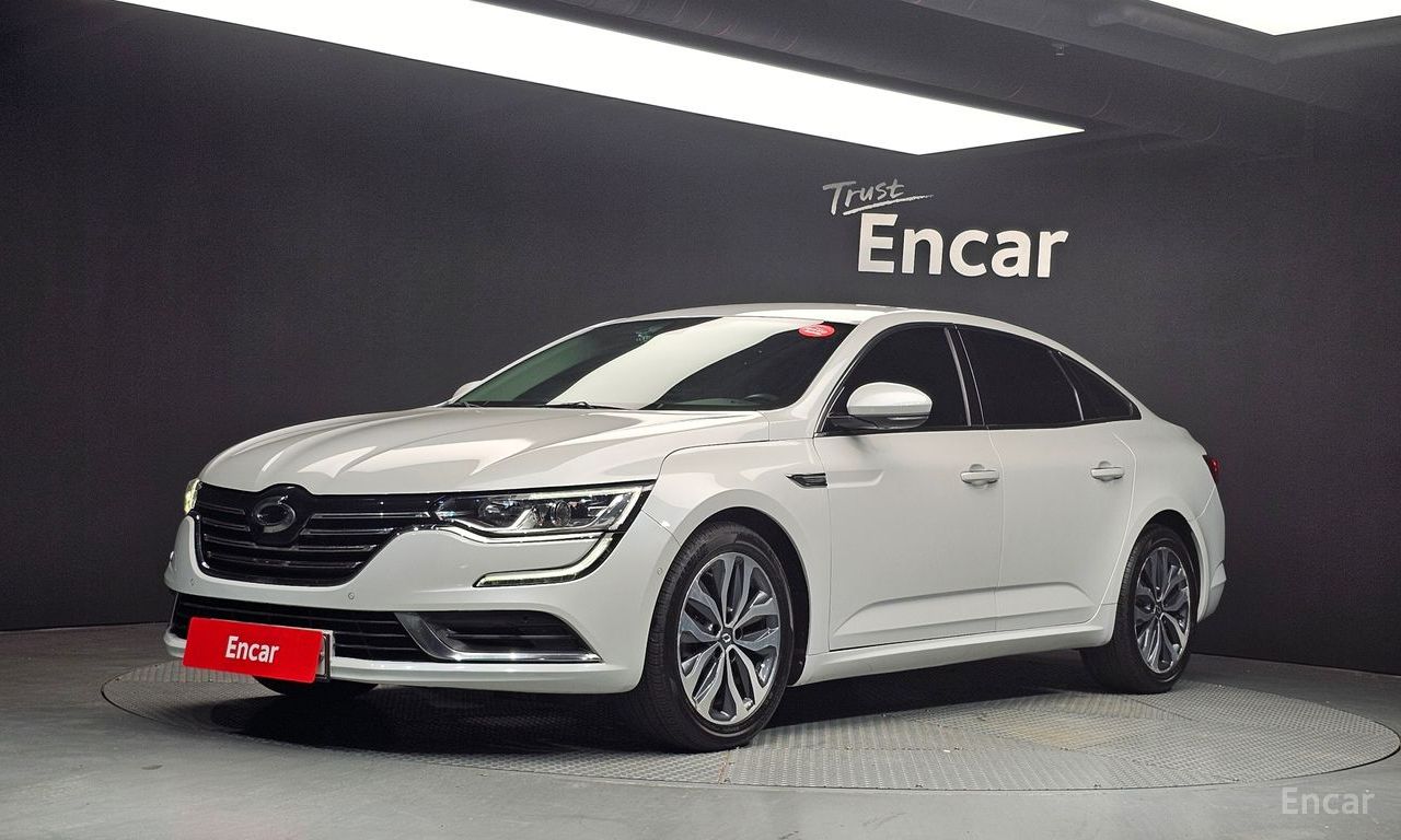 Renault SM6