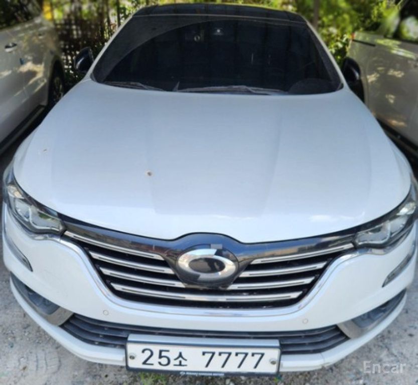 Renault SM6