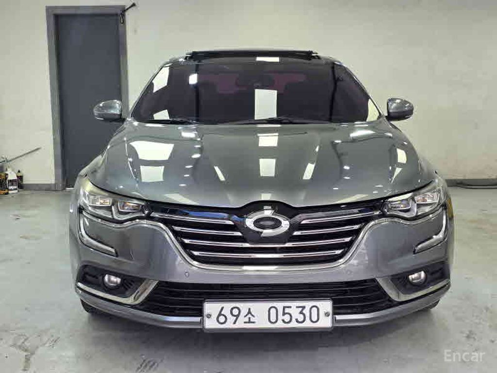 Renault SM6