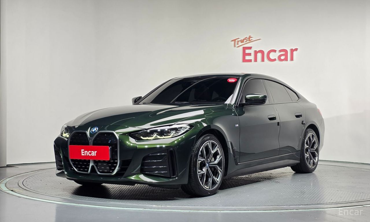 BMW i4