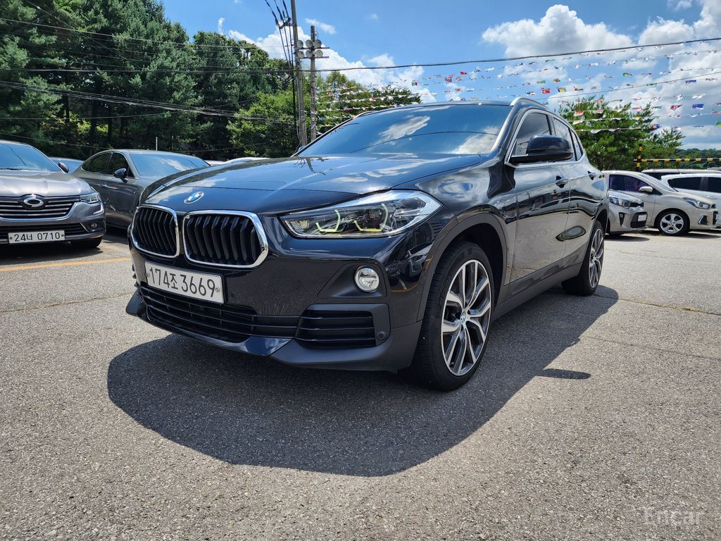 BMW X2