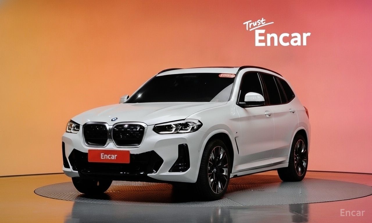 BMW iX3