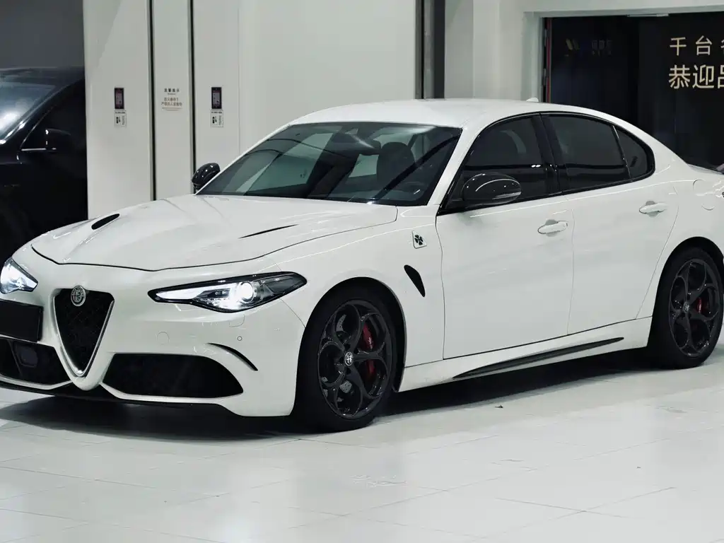 Alfa Romeo Giulia