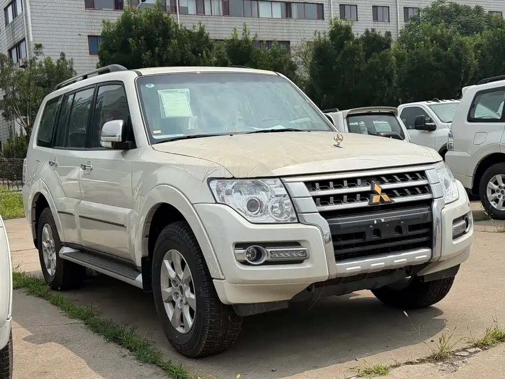Mitsubishi V93