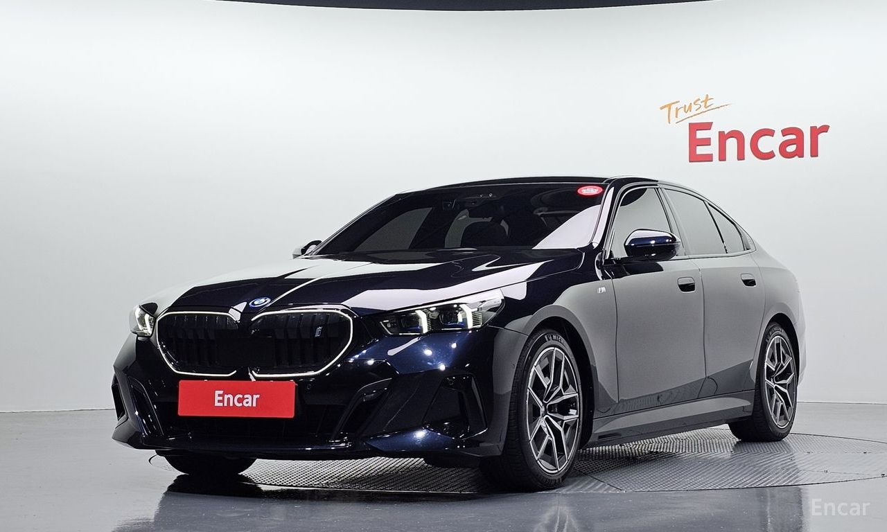 BMW i5