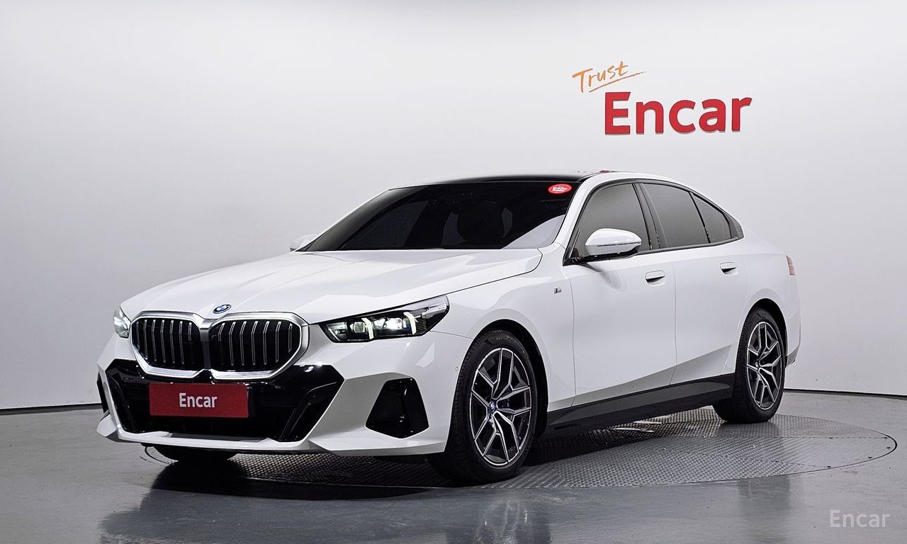 BMW i5