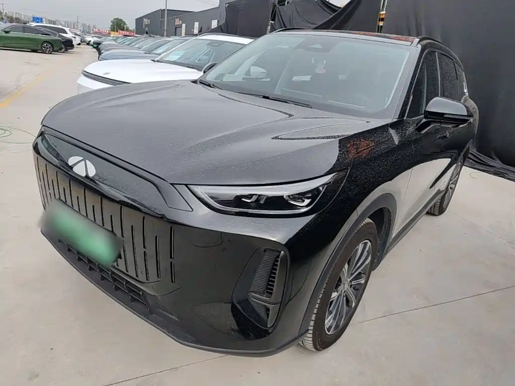 Chery T9
