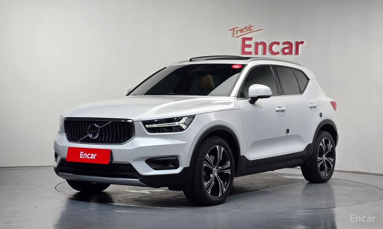 Volvo XC40