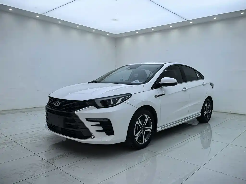 Chery 5 PLUS