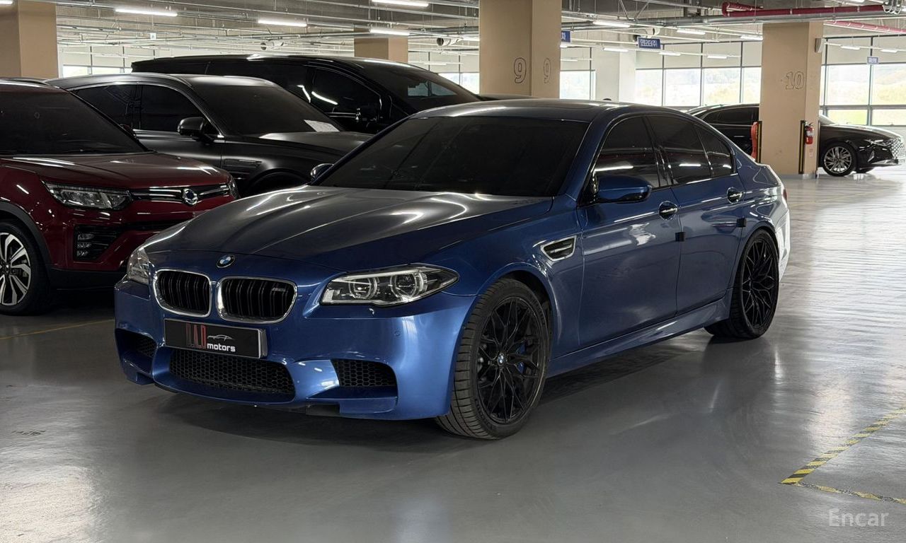 BMW M5