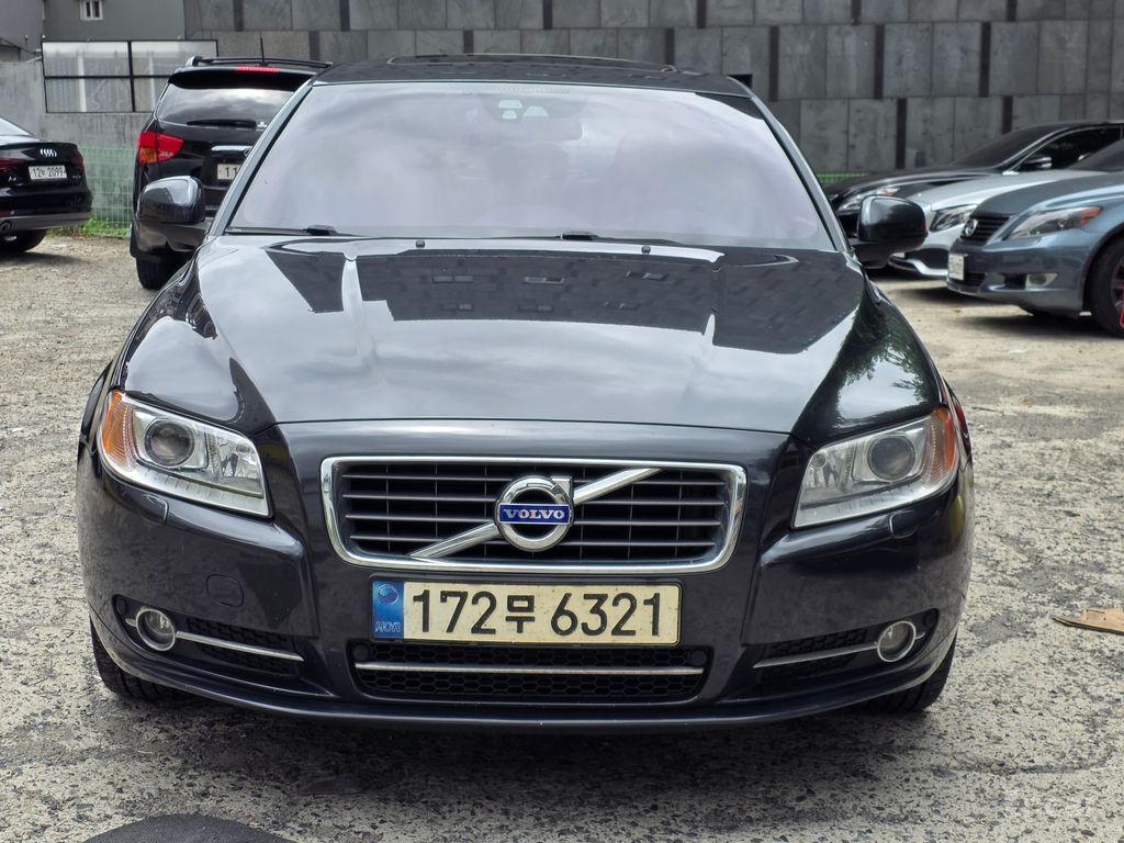Volvo S80