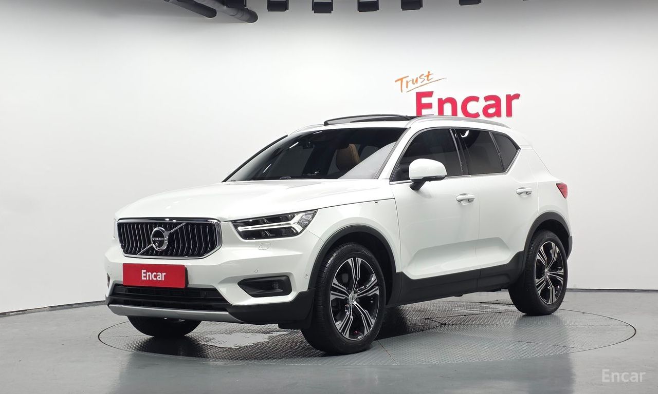 Volvo XC40