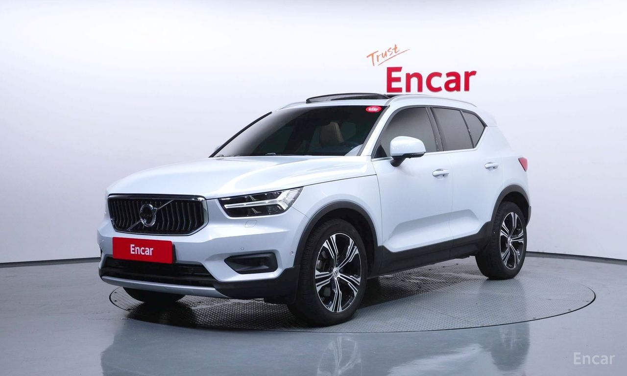 Volvo XC40