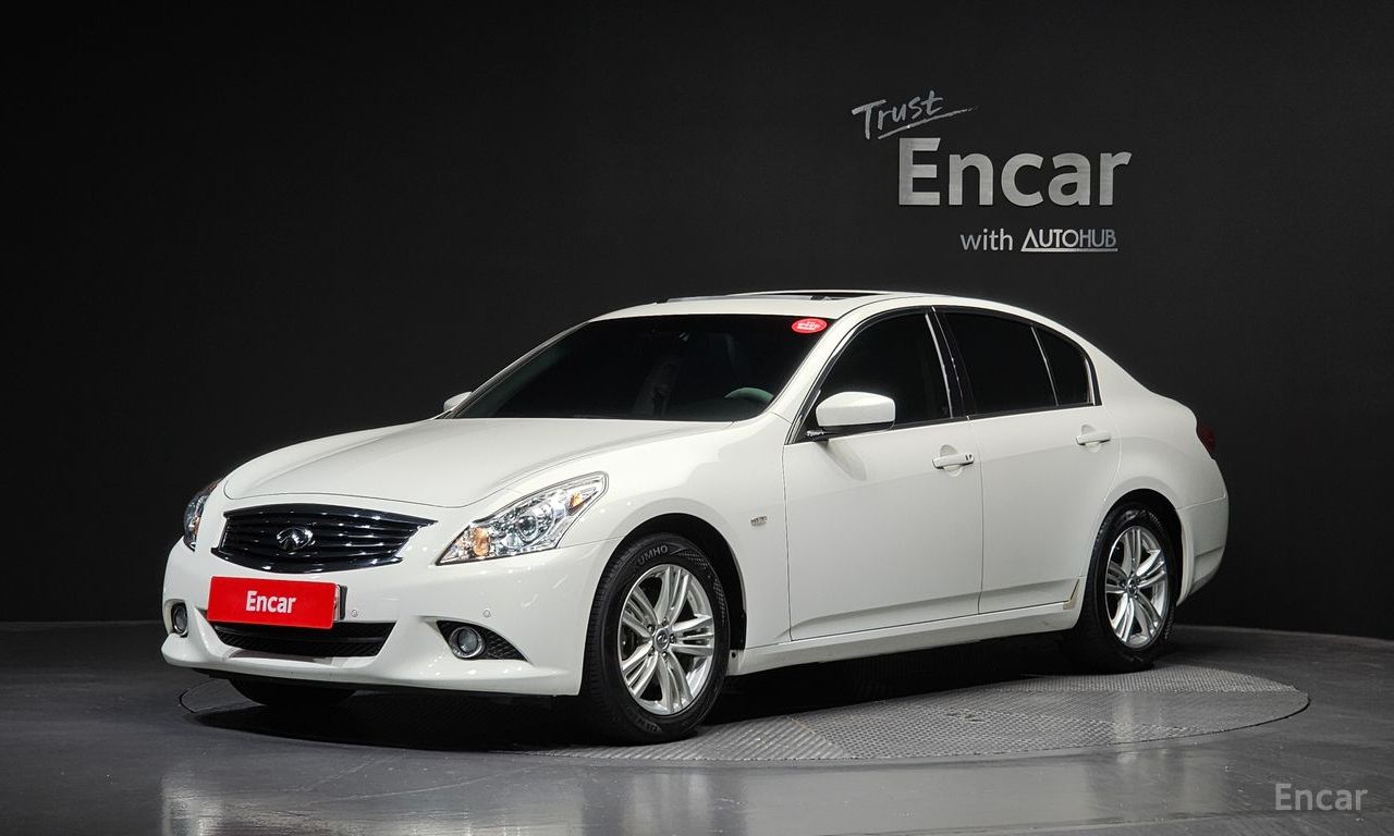 Infiniti G