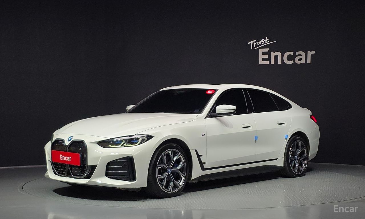 BMW i4