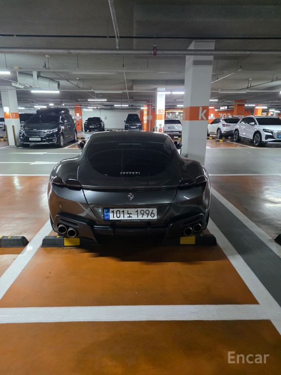 Ferrari Roma