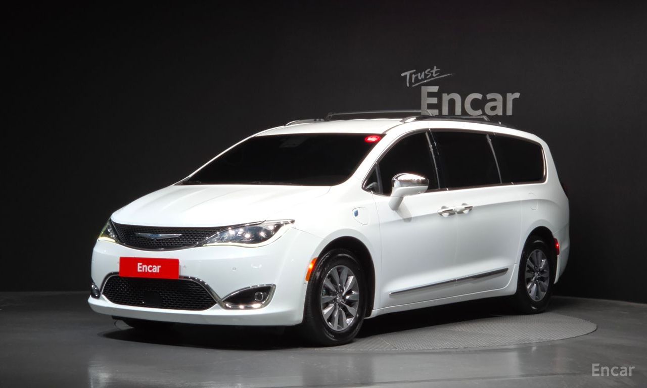 Chrysler Pacifica
