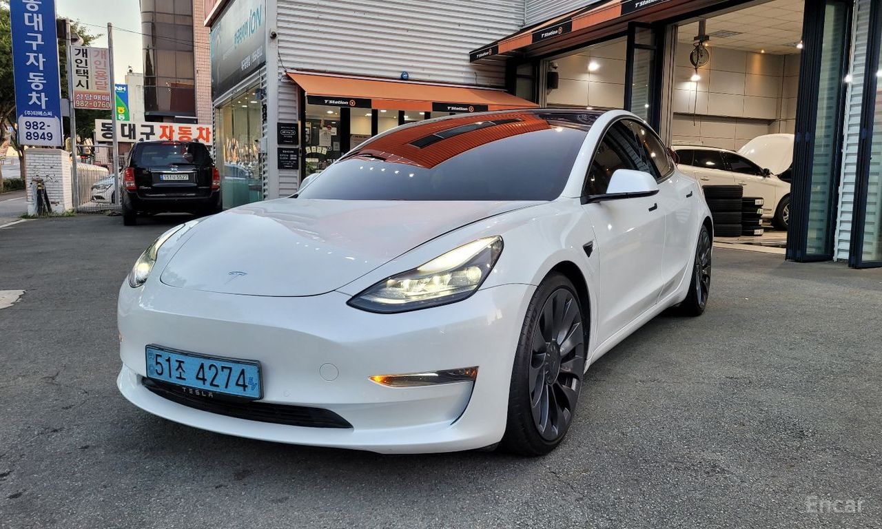 Tesla Model 3