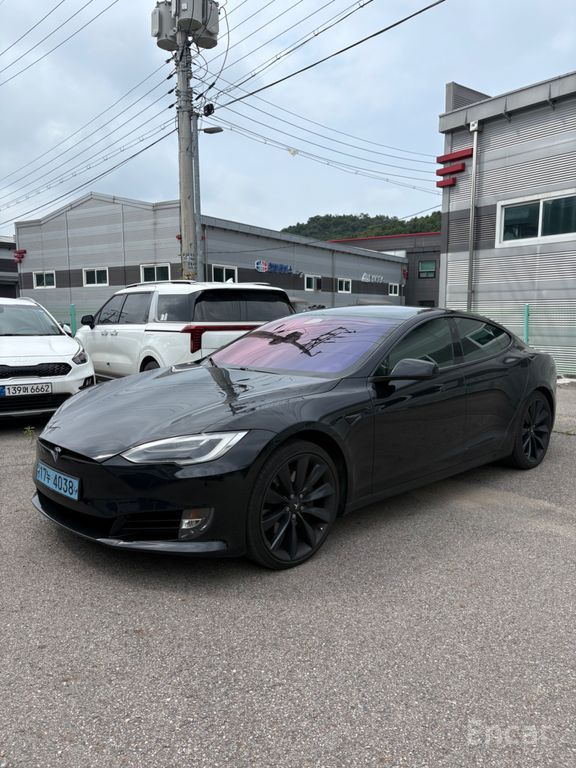 Tesla Model S