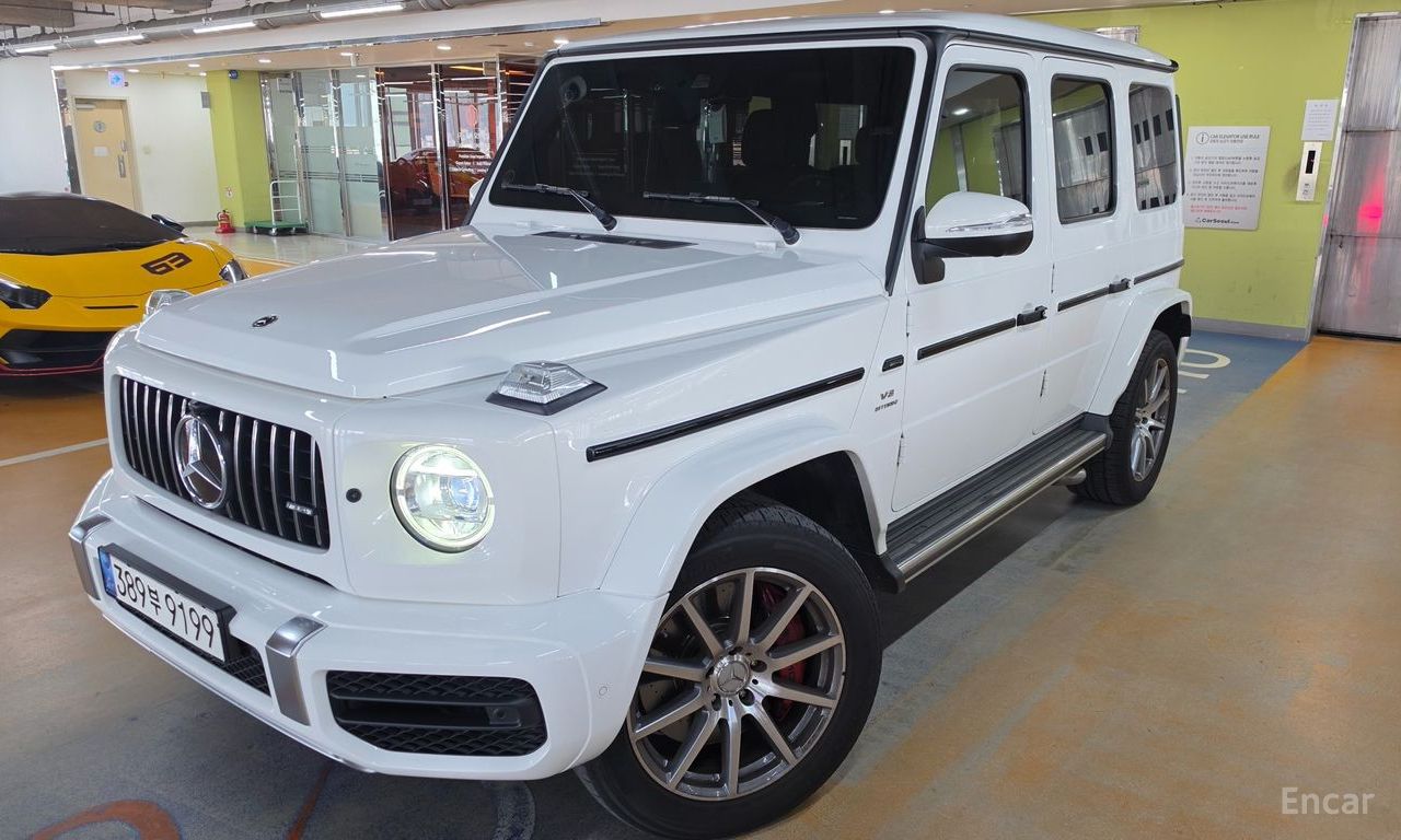 Mercedes-Benz G-Class