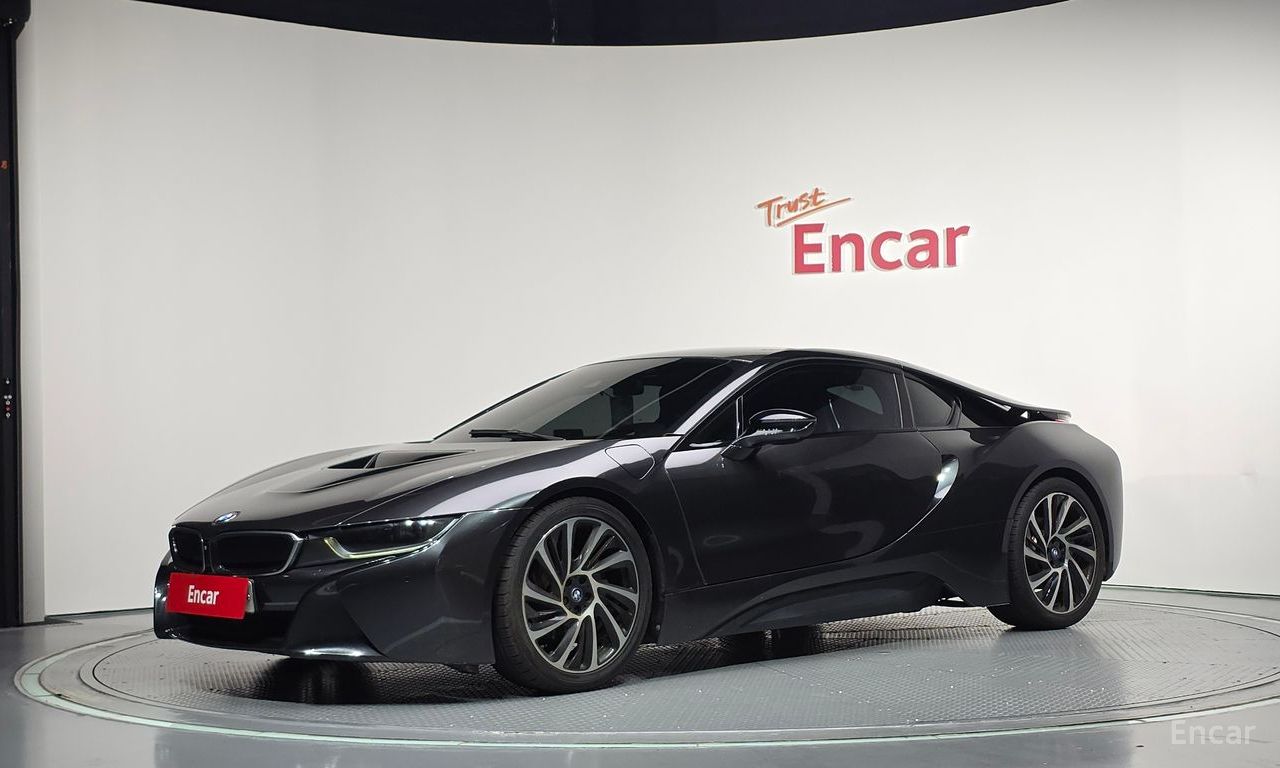 BMW i8