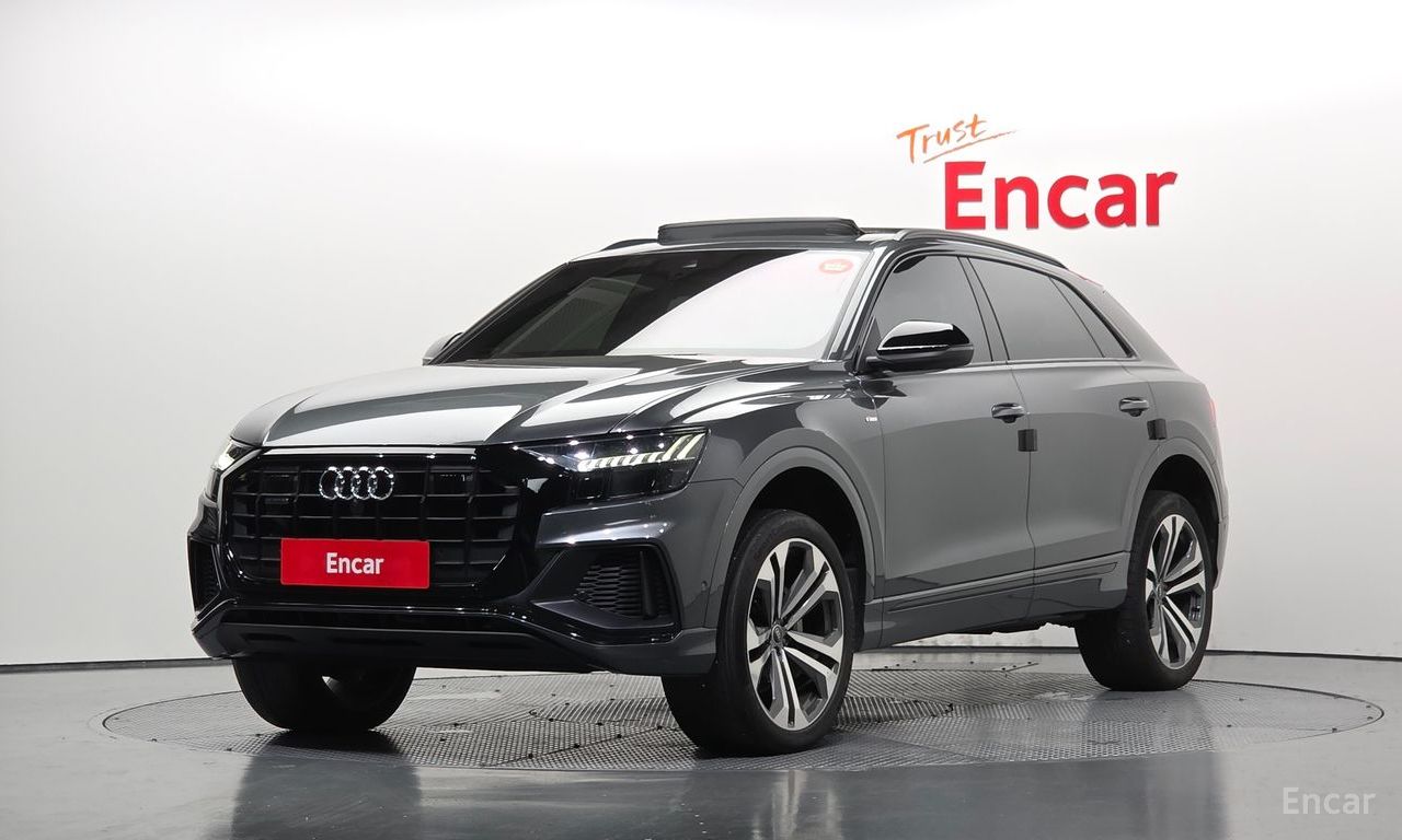 Audi Q8