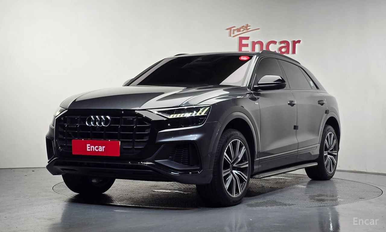 Audi Q8